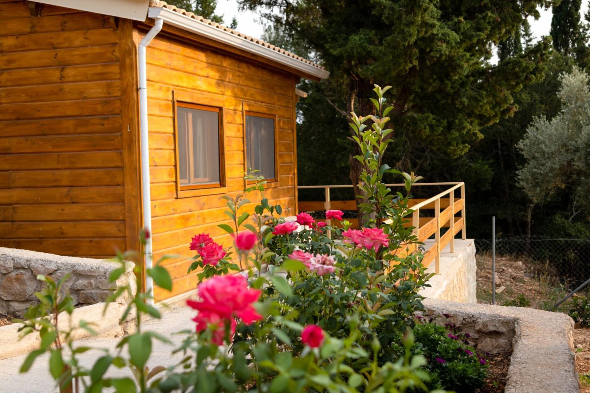 Agrelia Homes 2 Dragano Екстериор снимка